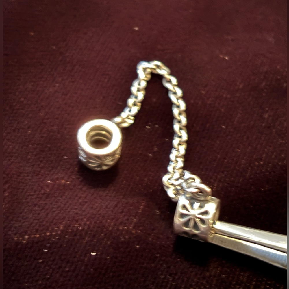 Pandora Silver Safety Chain Charm - Picture 5 of 9